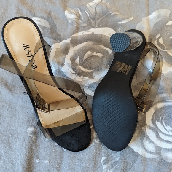 JustFab Heels - Picture 6 of 7